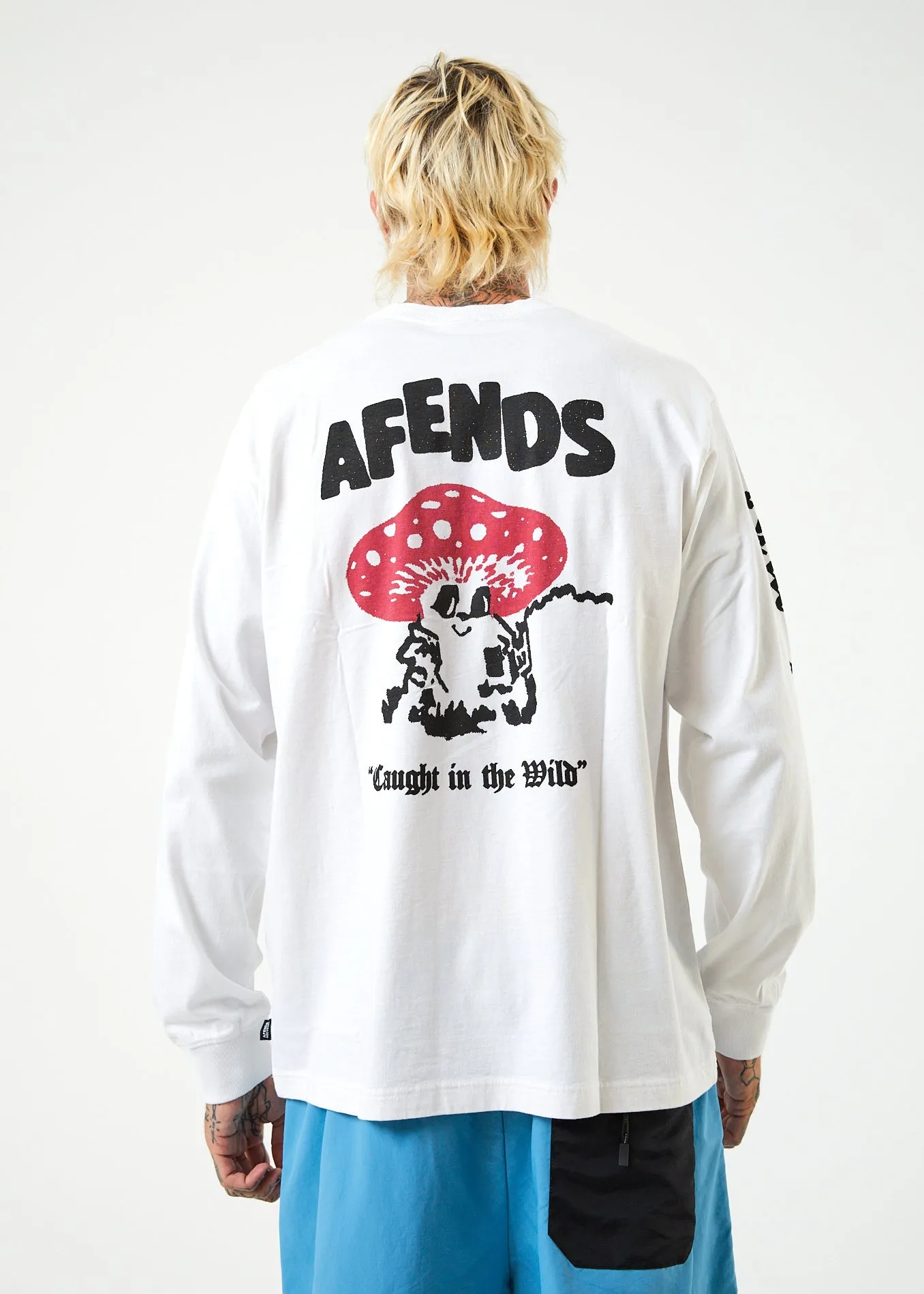 AFENDS Mens Caught In The Wild - Long Sleeve Graphic T-Shirt - White