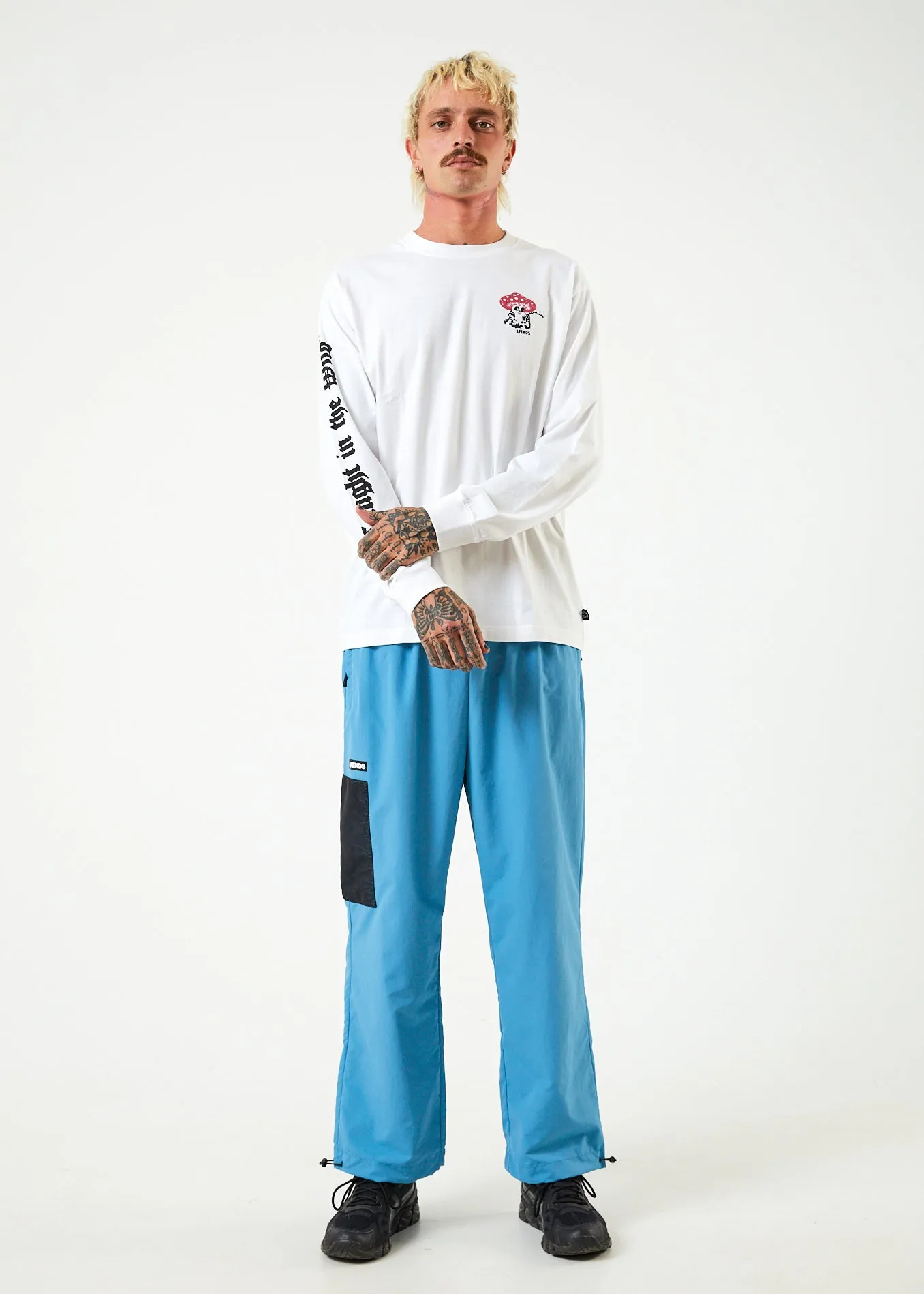 AFENDS Mens Caught In The Wild - Long Sleeve Graphic T-Shirt - White