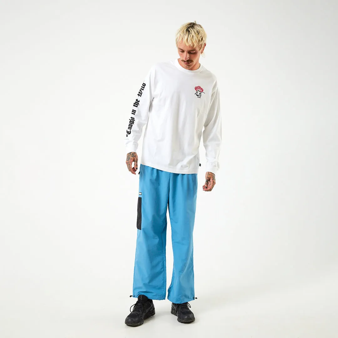 AFENDS Mens Caught In The Wild - Long Sleeve Graphic T-Shirt - White