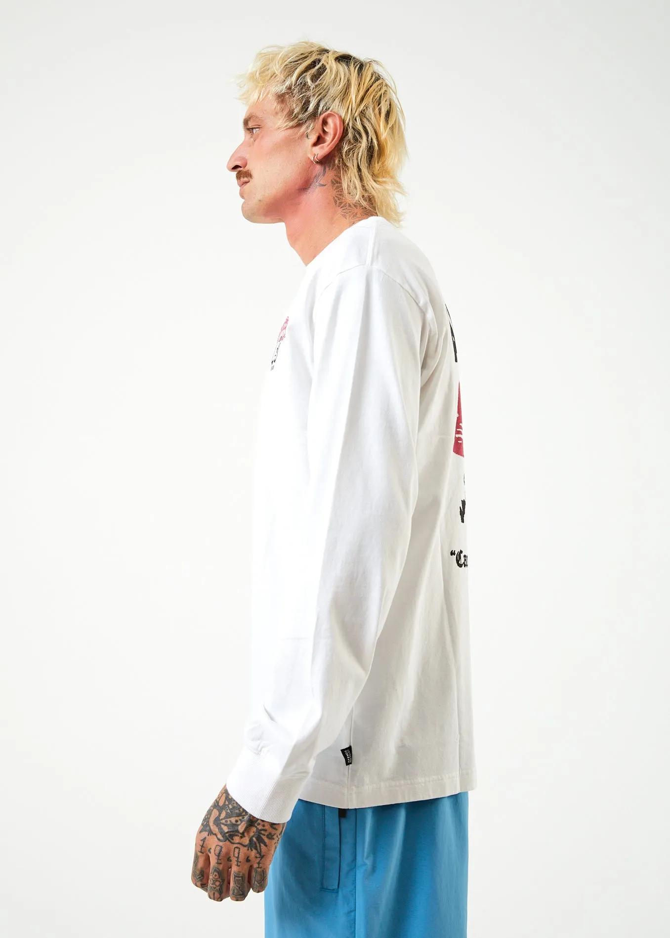AFENDS Mens Caught In The Wild - Long Sleeve Graphic T-Shirt - White