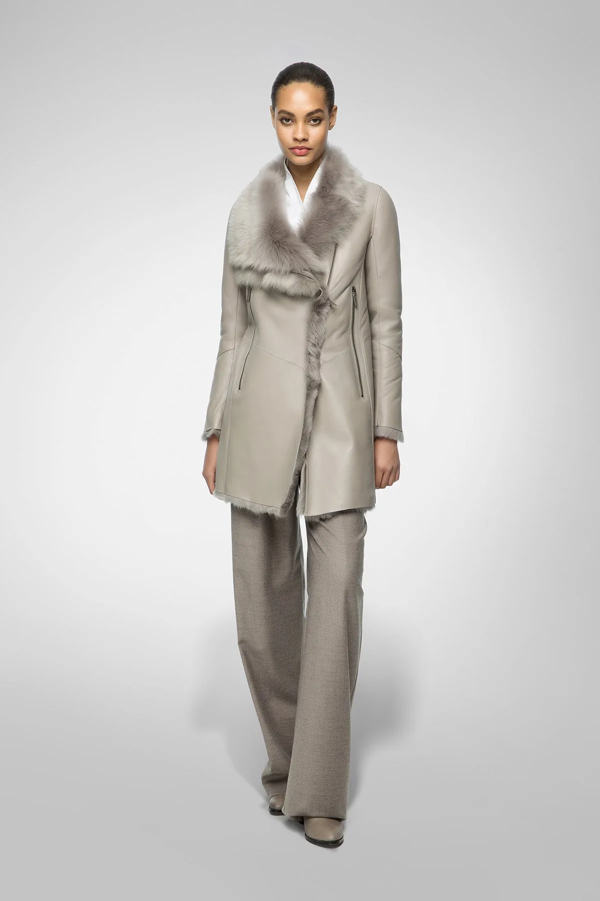 Elena - Luxurious Niobe Shearling Coat for Ultimate Warmth and Style