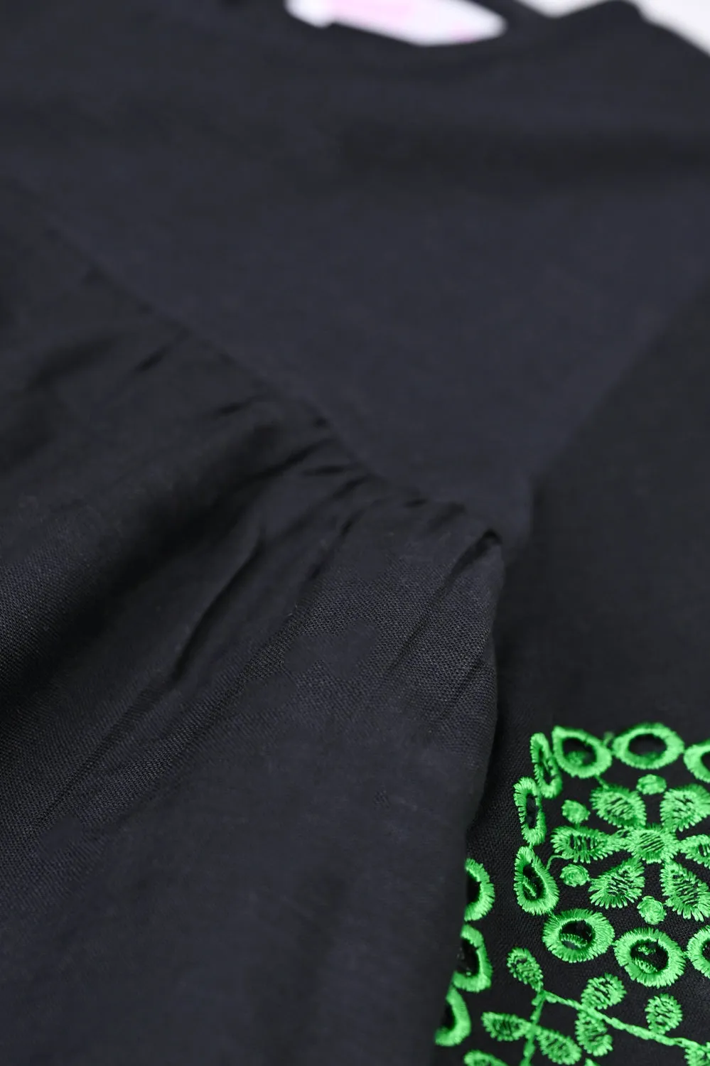 GIRLS EMBROIDERED TOP
