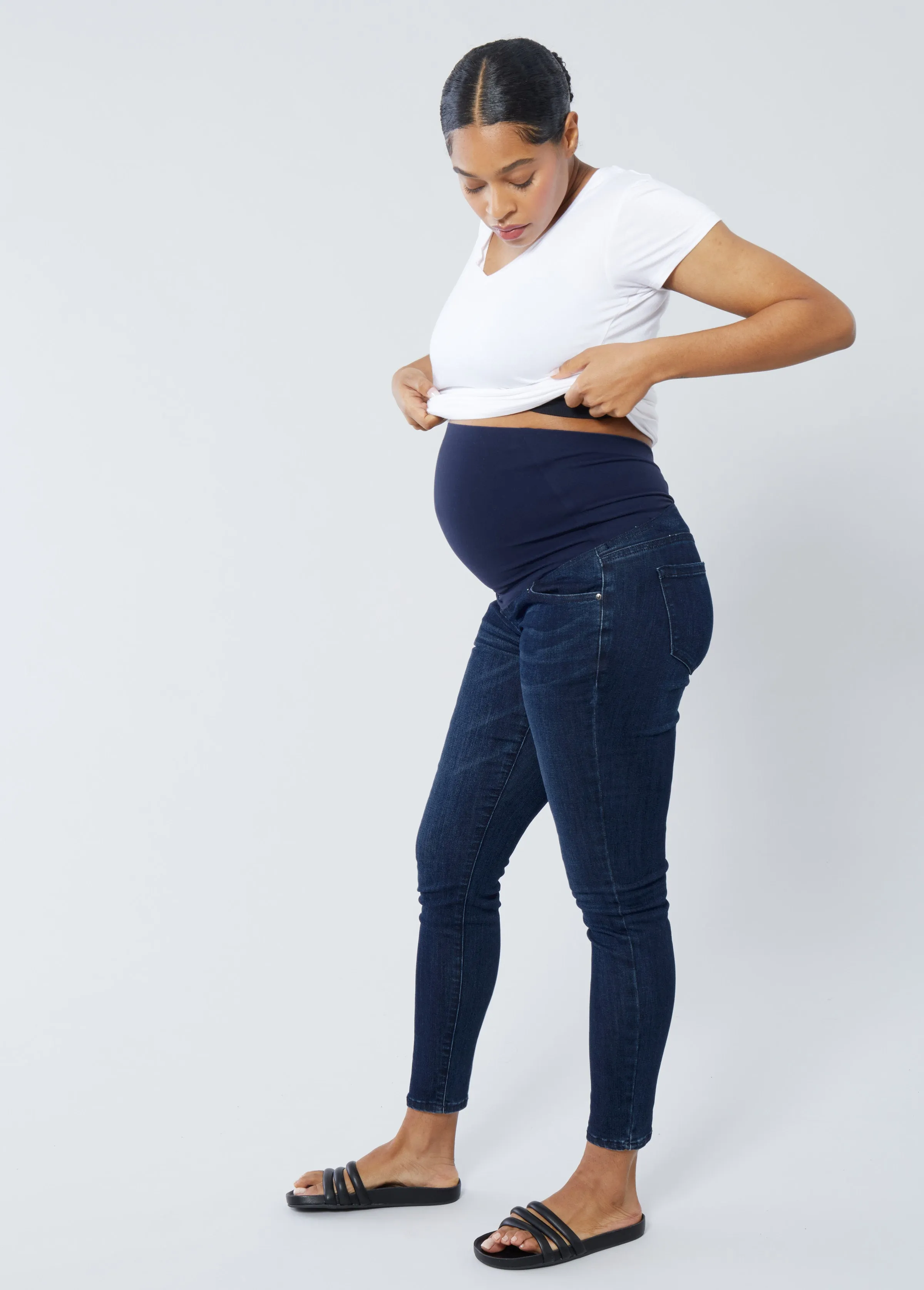 Maternity Skinny Jeans Ft. Crossover Panel®