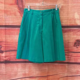 NWT VINTAGE MICHELE GREEN PLEATED SHORTS SIZE PETITE 10 TCC