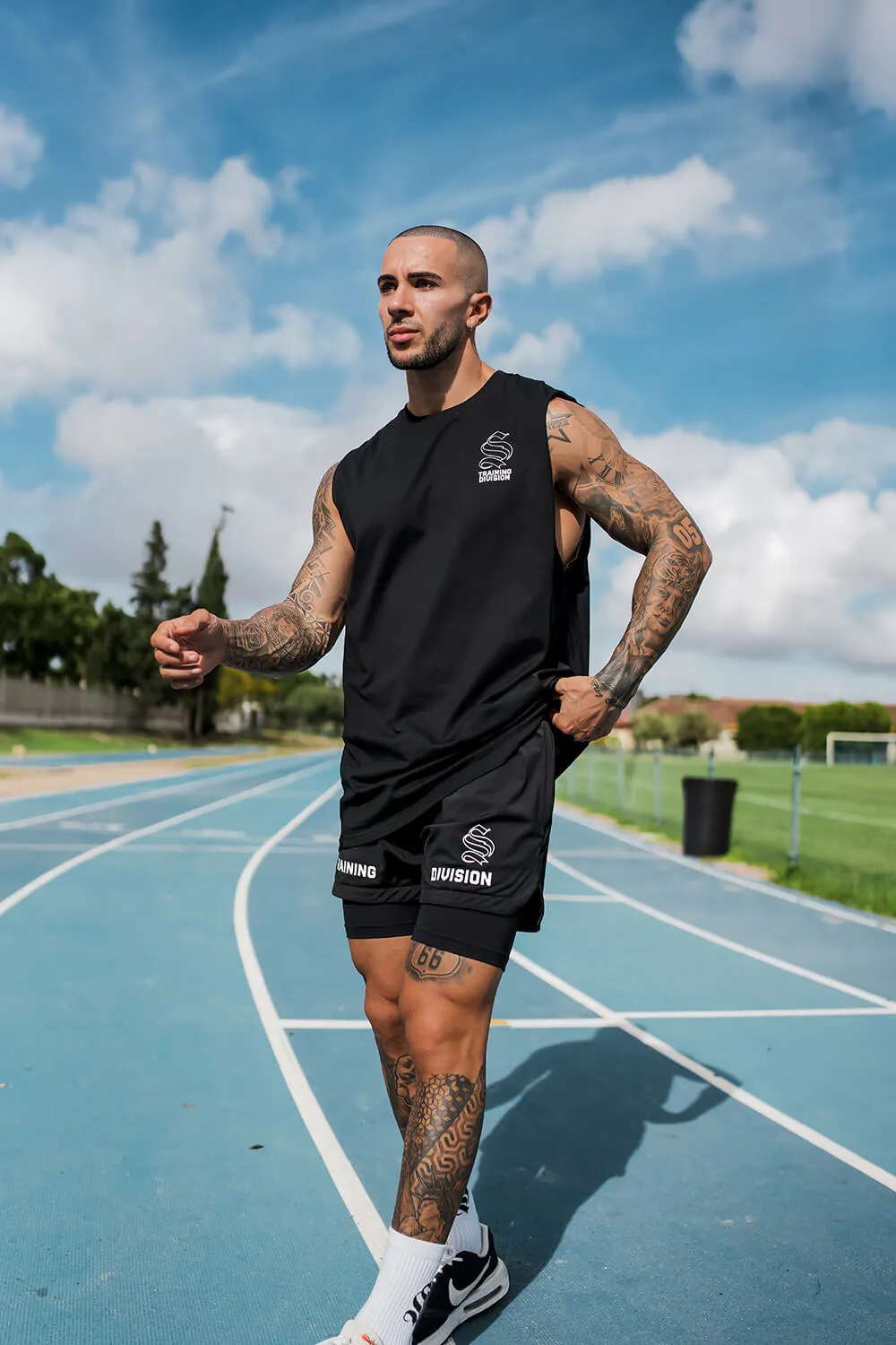 Venom Sleeveless Tee - Black/White